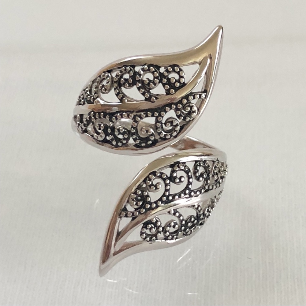 925 Sterling Silver Leaf Ring
